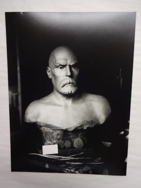 Sir Richard Burton head and shoulders bust