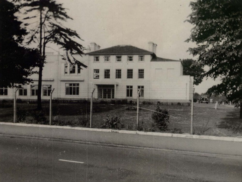 Mill Lodge – The Harrodian Club