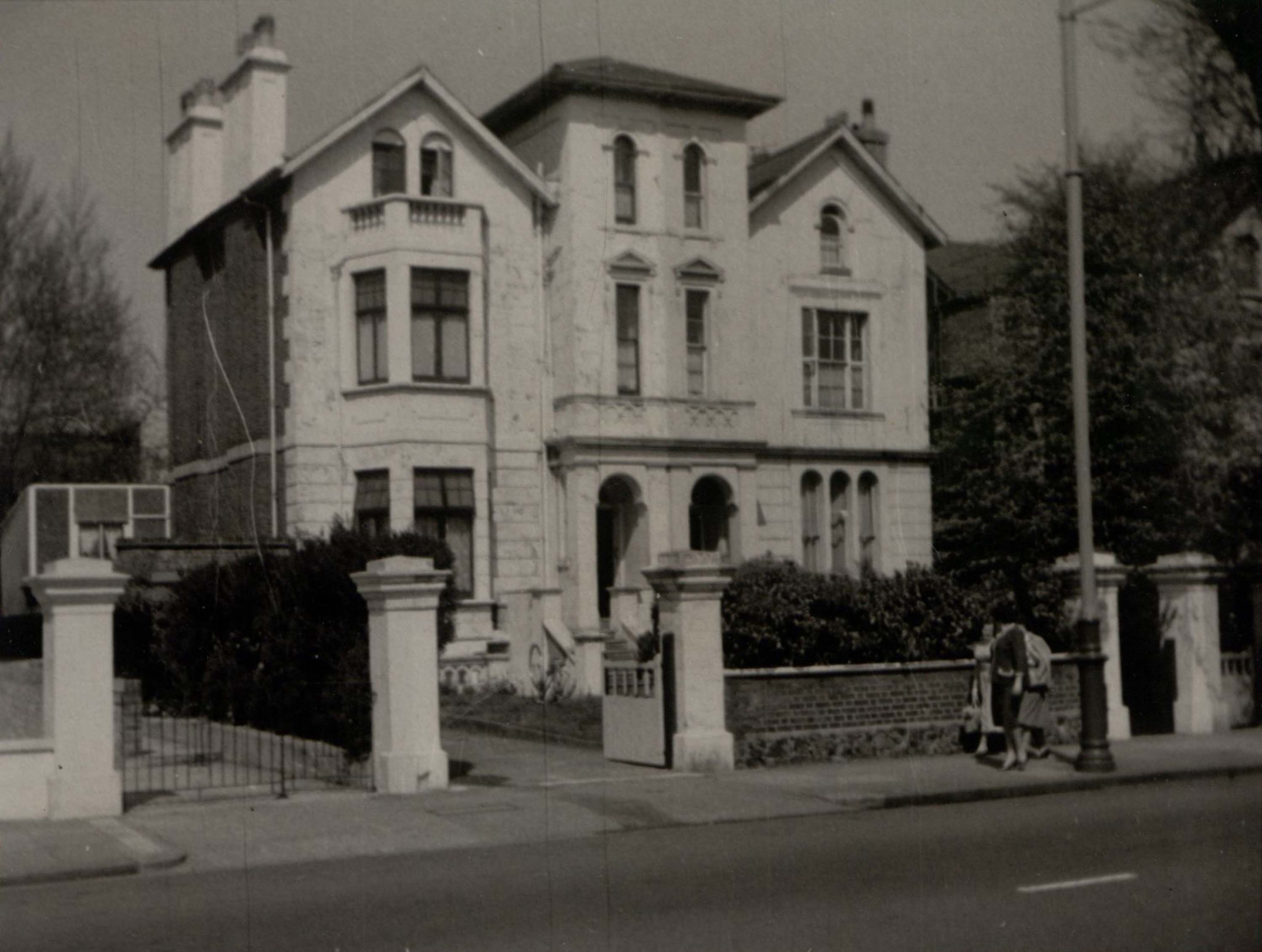 Lonsdale Road, Barnes Orleans House Gallery