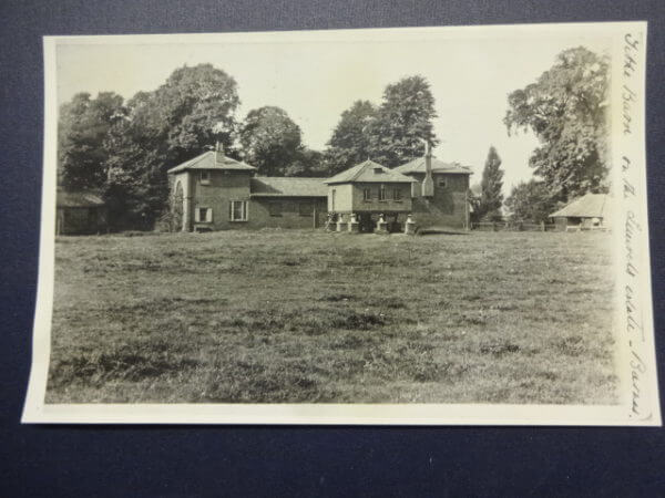 The Barn on The Laurels estate, Barnes