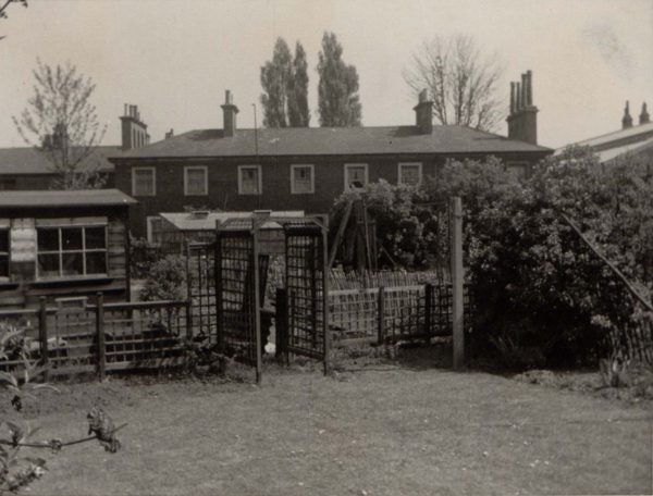 Castelnau Place