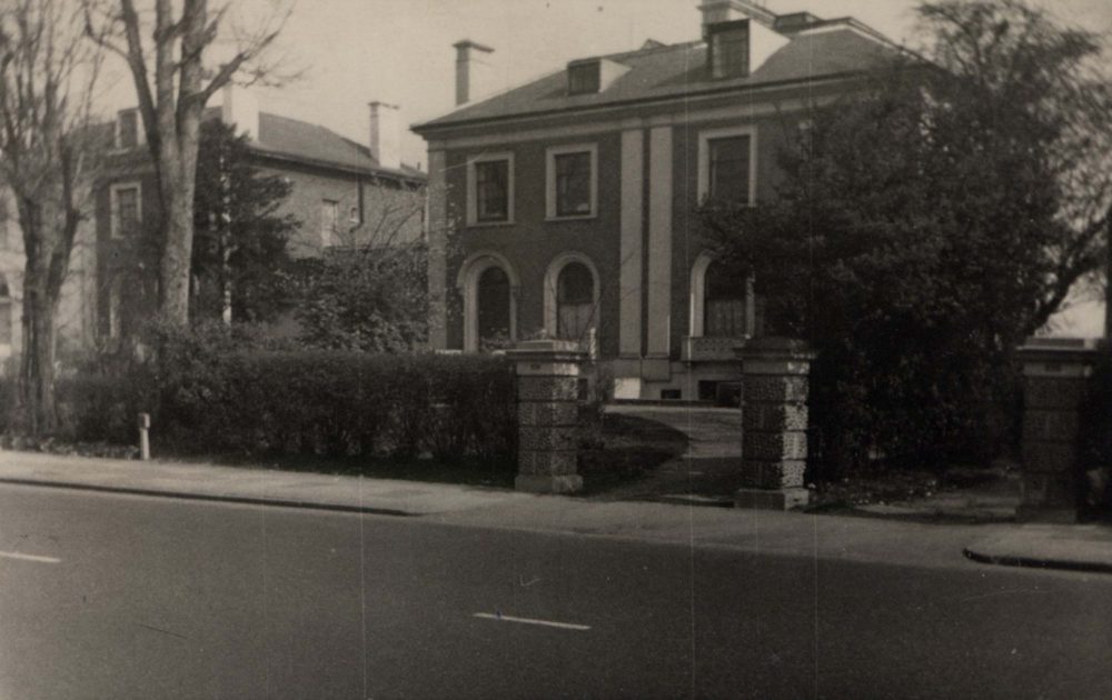 Castelnau Villas