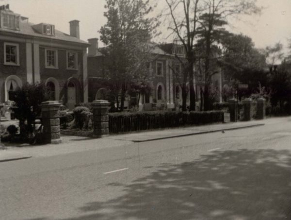 Castelnau Villas