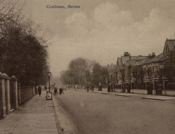 Castelnau, Barnes