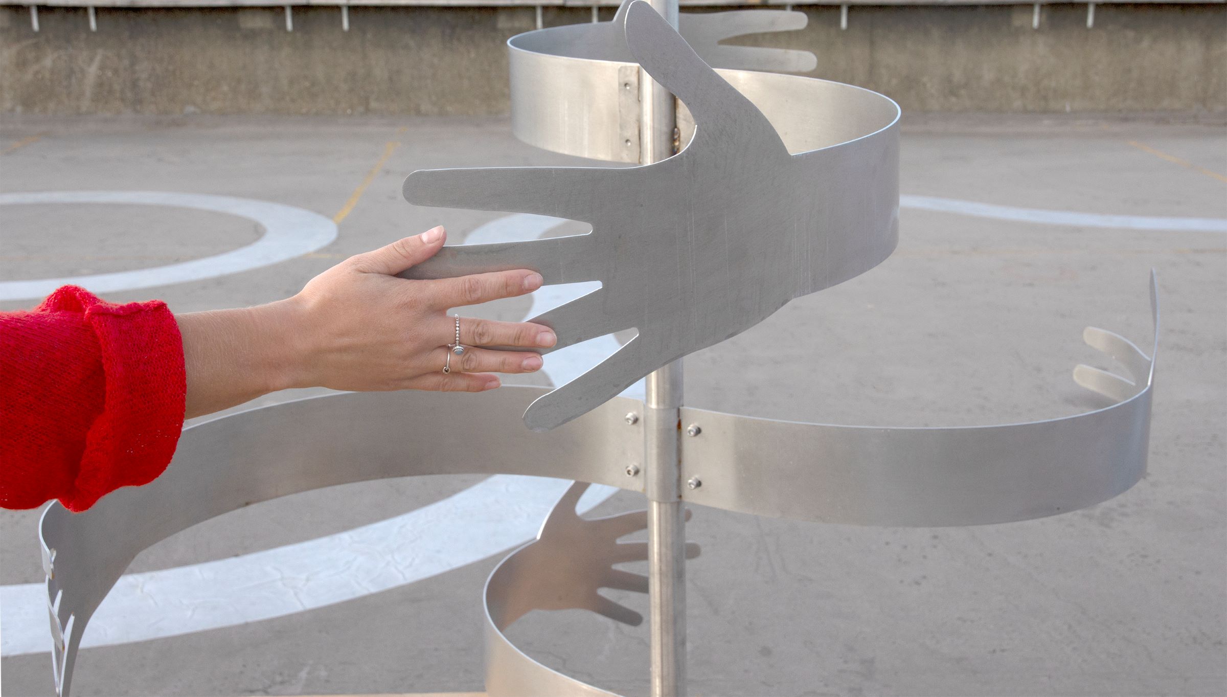 Let's Get Creative - Make a walking feet machine